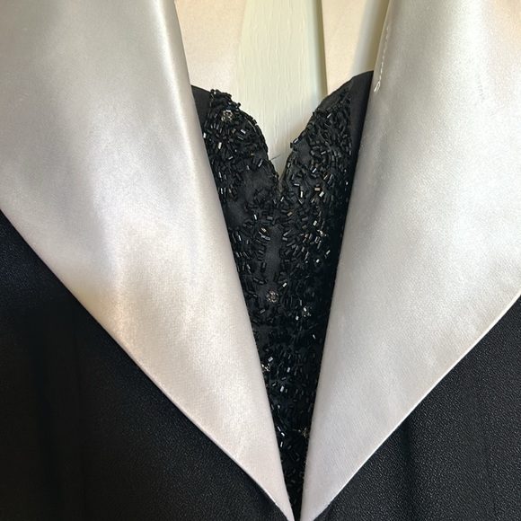 Vintage tuxedo dress - Picture 2 of 3